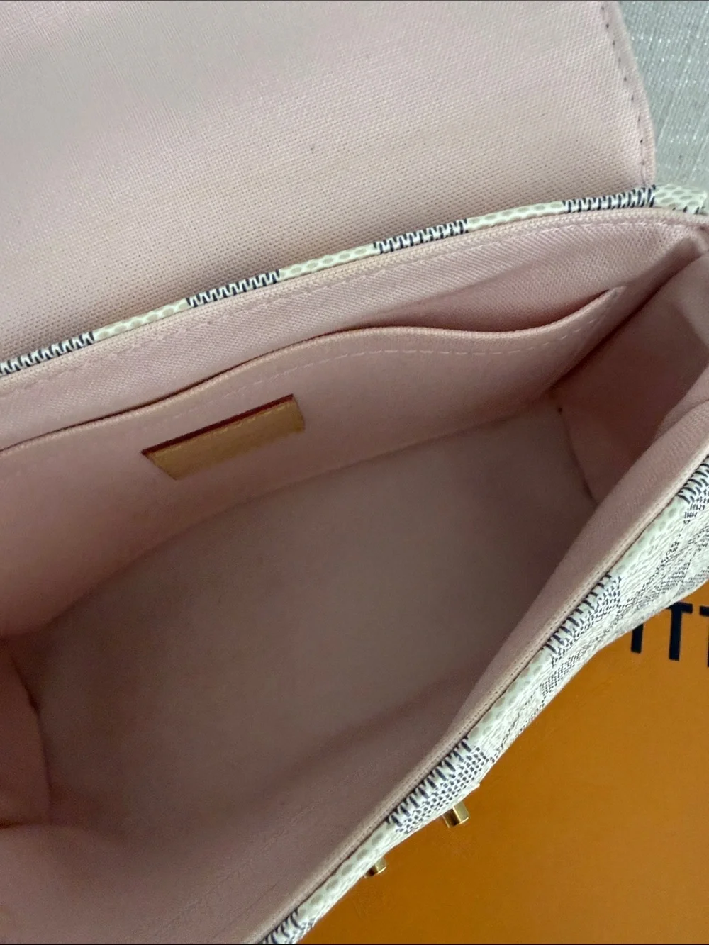 Louis Vuitton Croisette Damier Azur Canvas  Crossbody Bag in Cream With COA